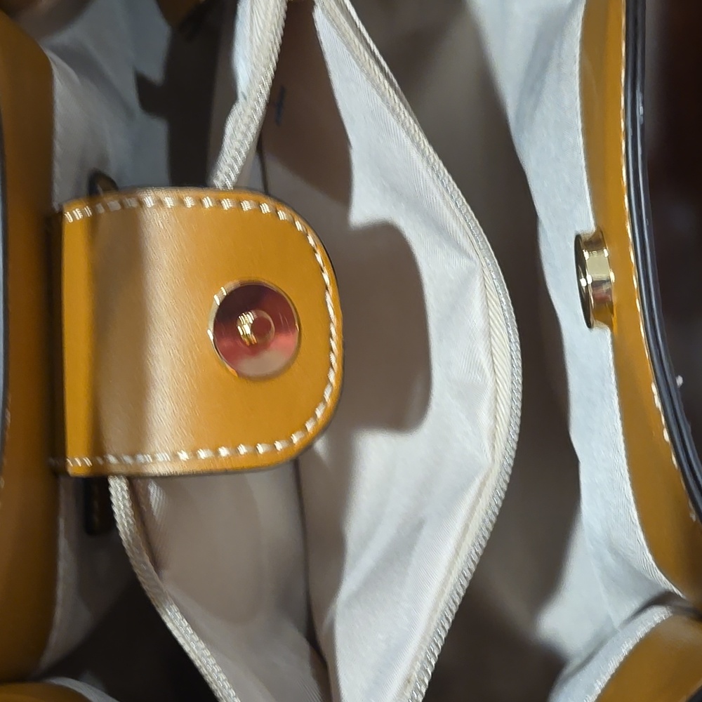 Nine West Tan and Brown Women's Bag - Picture 2 of 4